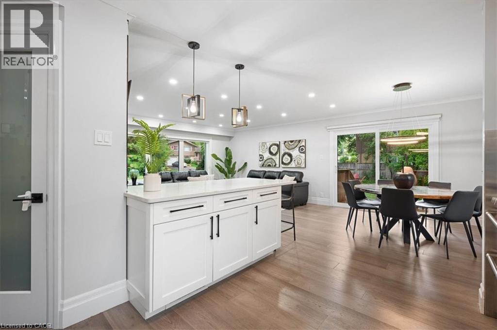 162 GREENBROOK Drive - 10