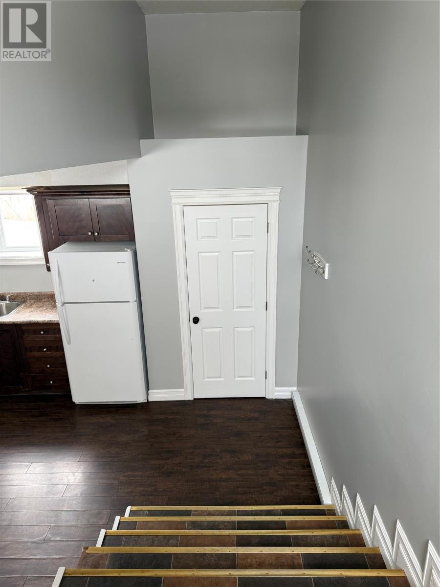 8 Ford Crescent - 15