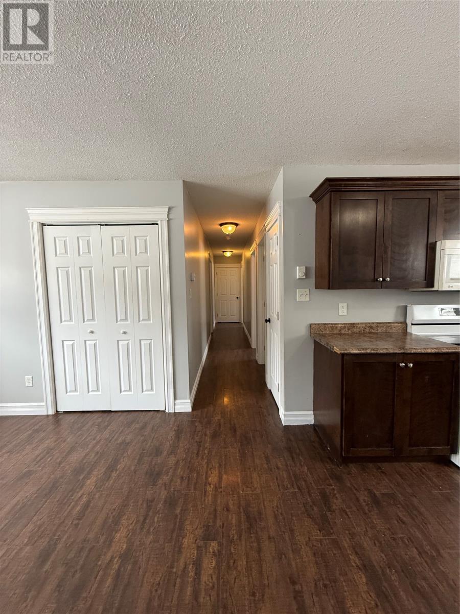8 Ford Crescent - 19