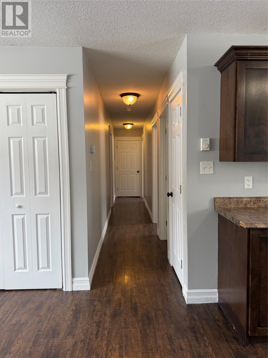 8 Ford Crescent - 21