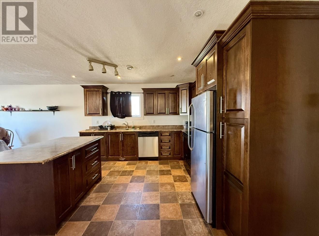 8 Ford Crescent - 5