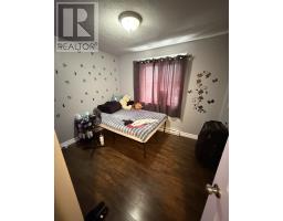 8 Ford Crescent thumbnail 11