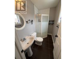 8 Ford Crescent thumbnail 13