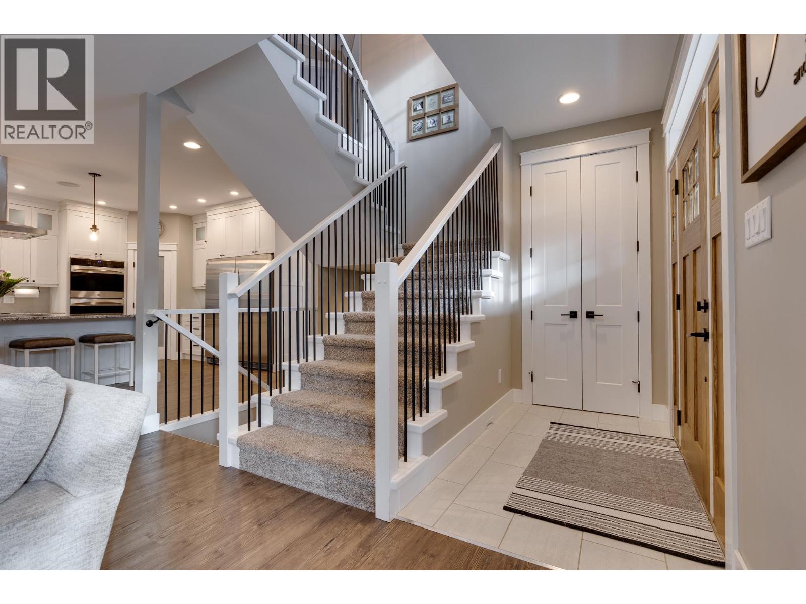 3820 REEVES DRIVE - 15