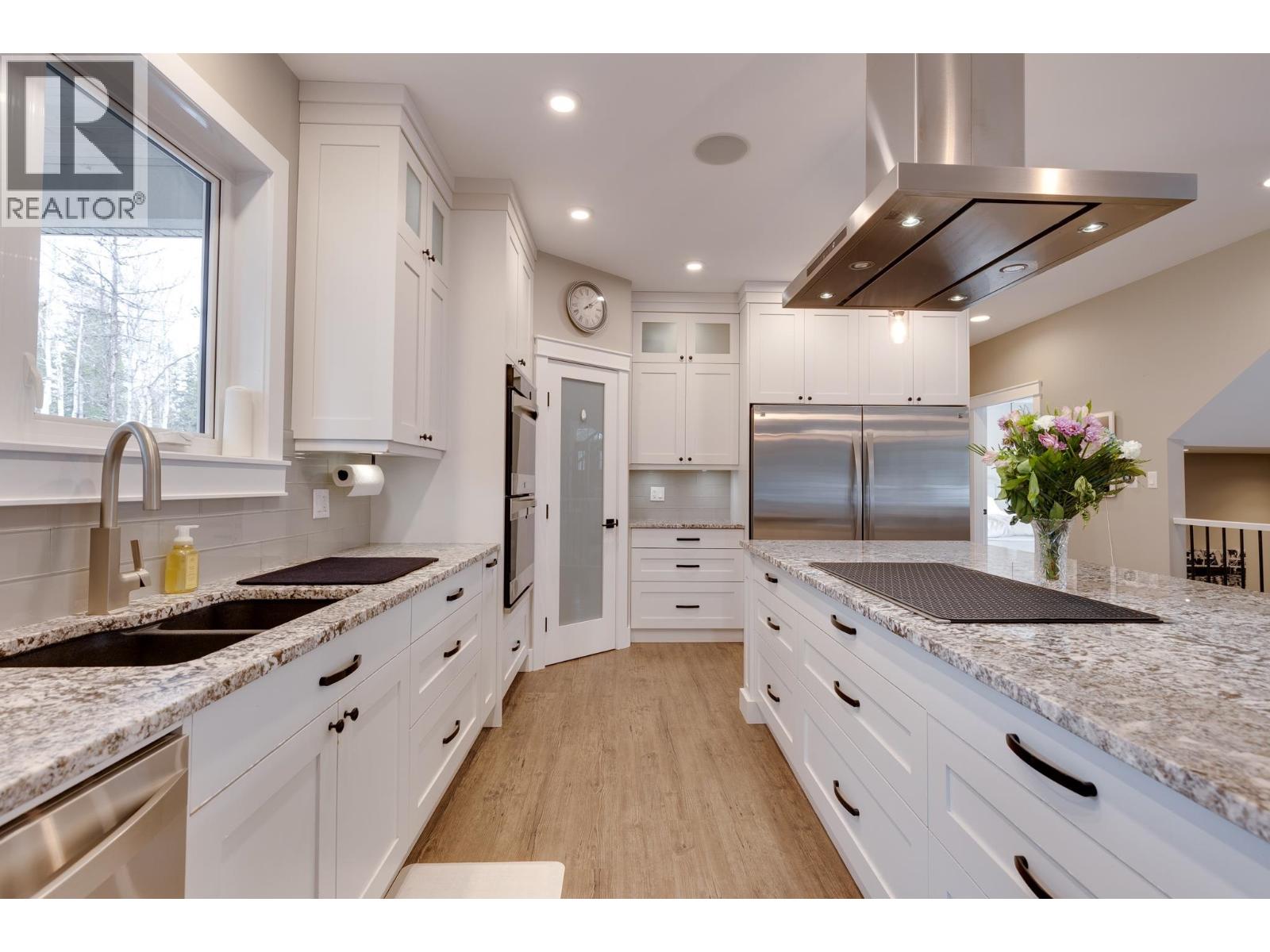 3820 REEVES DRIVE - Image 2
