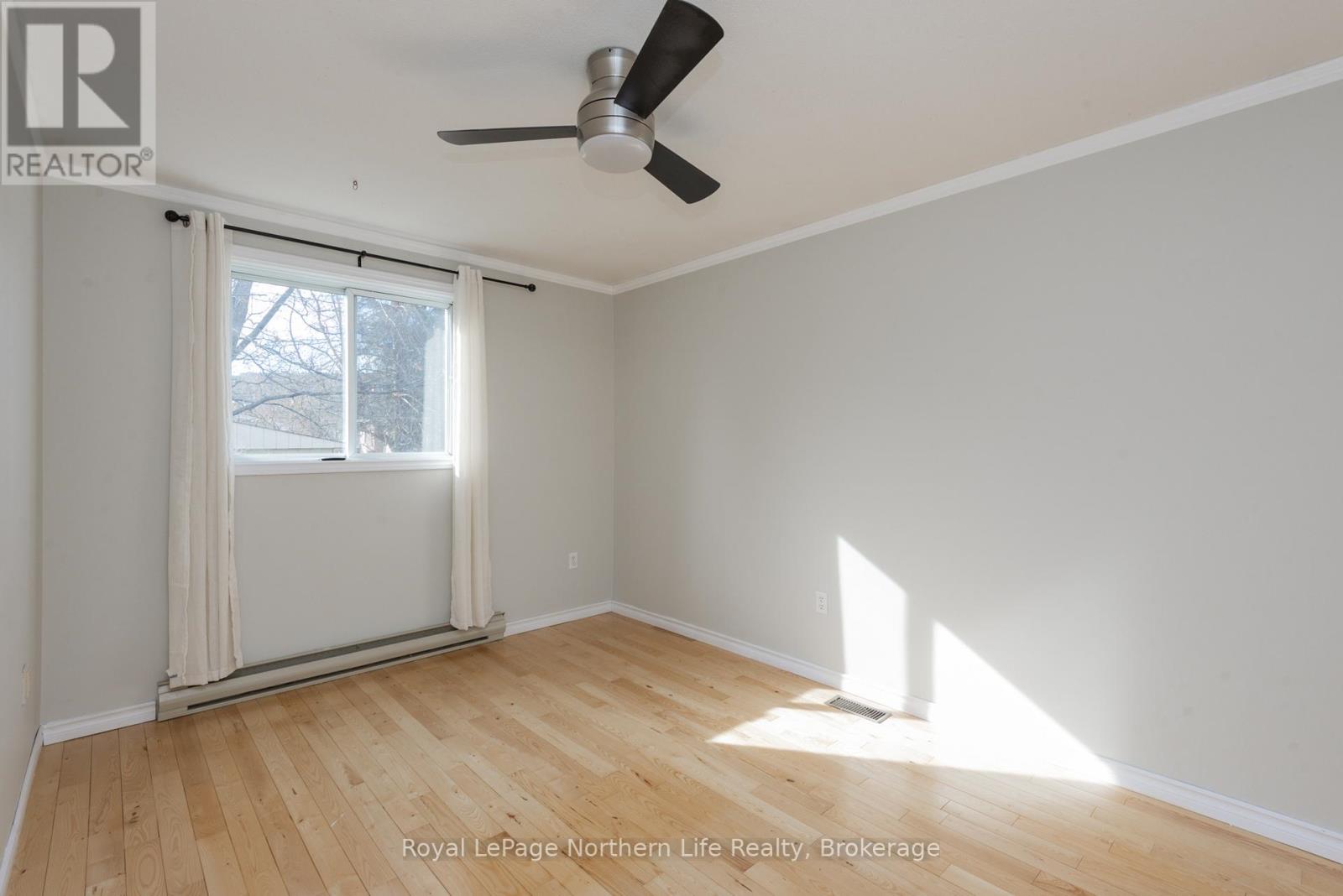 57 NANCY DRIVE - 25