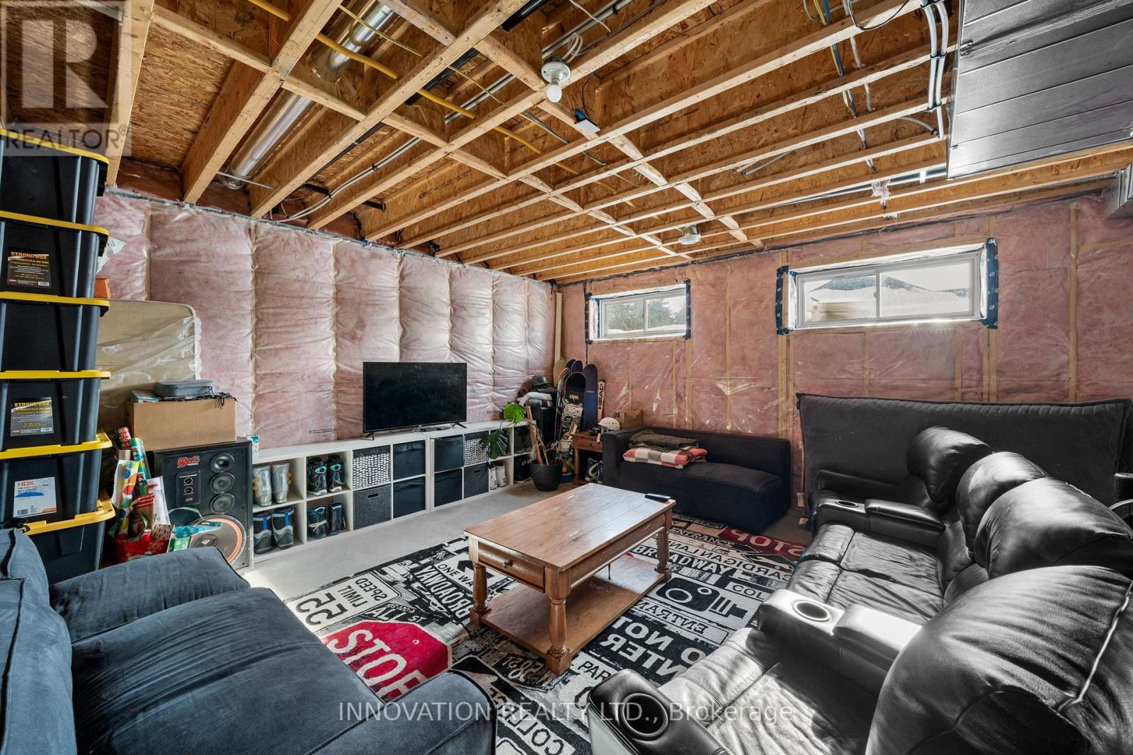 195 CHARLIES LANE - 40