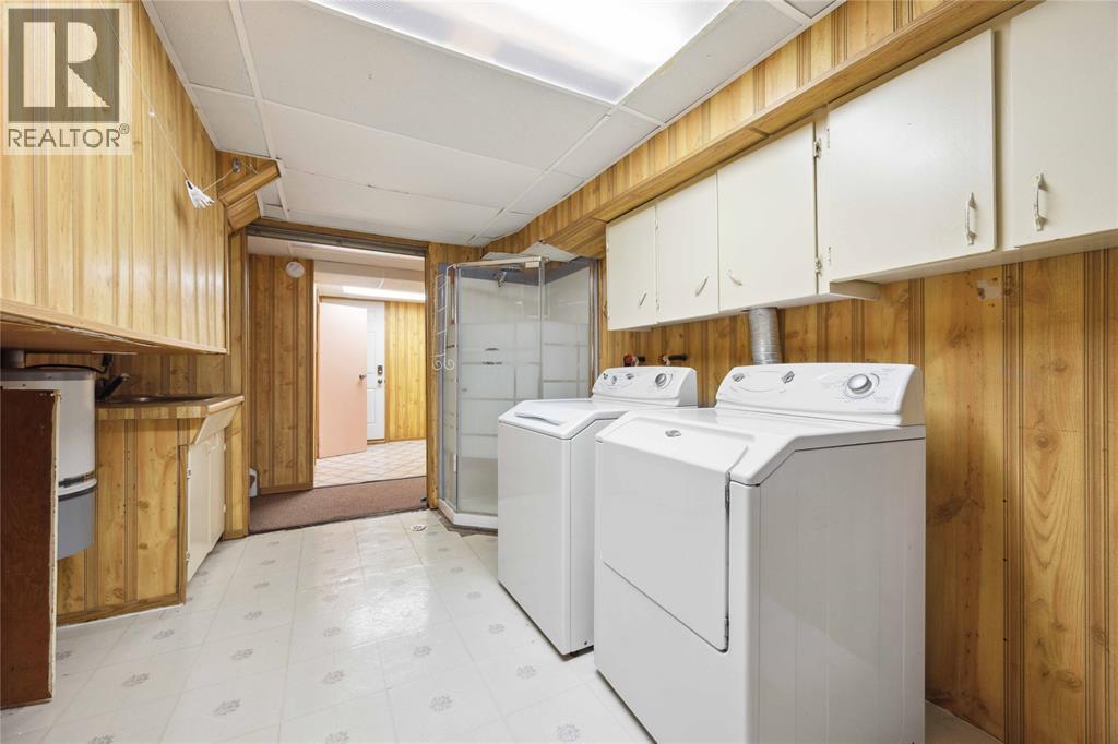 1060 Camelot CRESCENT, Sarnia, Ontario, N7S3L3 — Photo 21