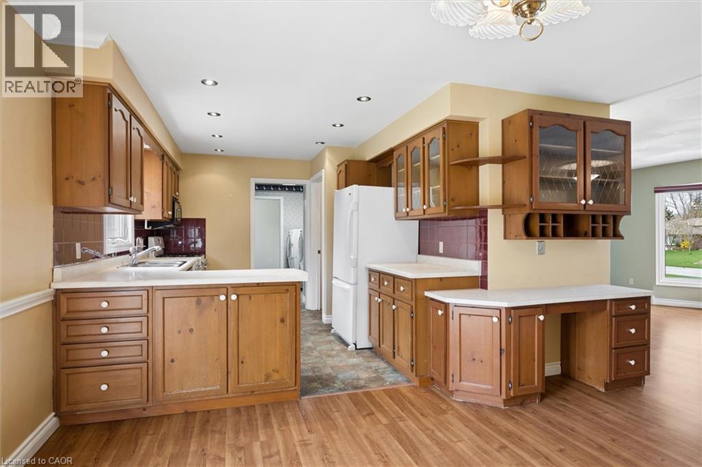 28 STRAUSS Court, St. Agatha, Ontario, N0B2L0 — Photo 11
