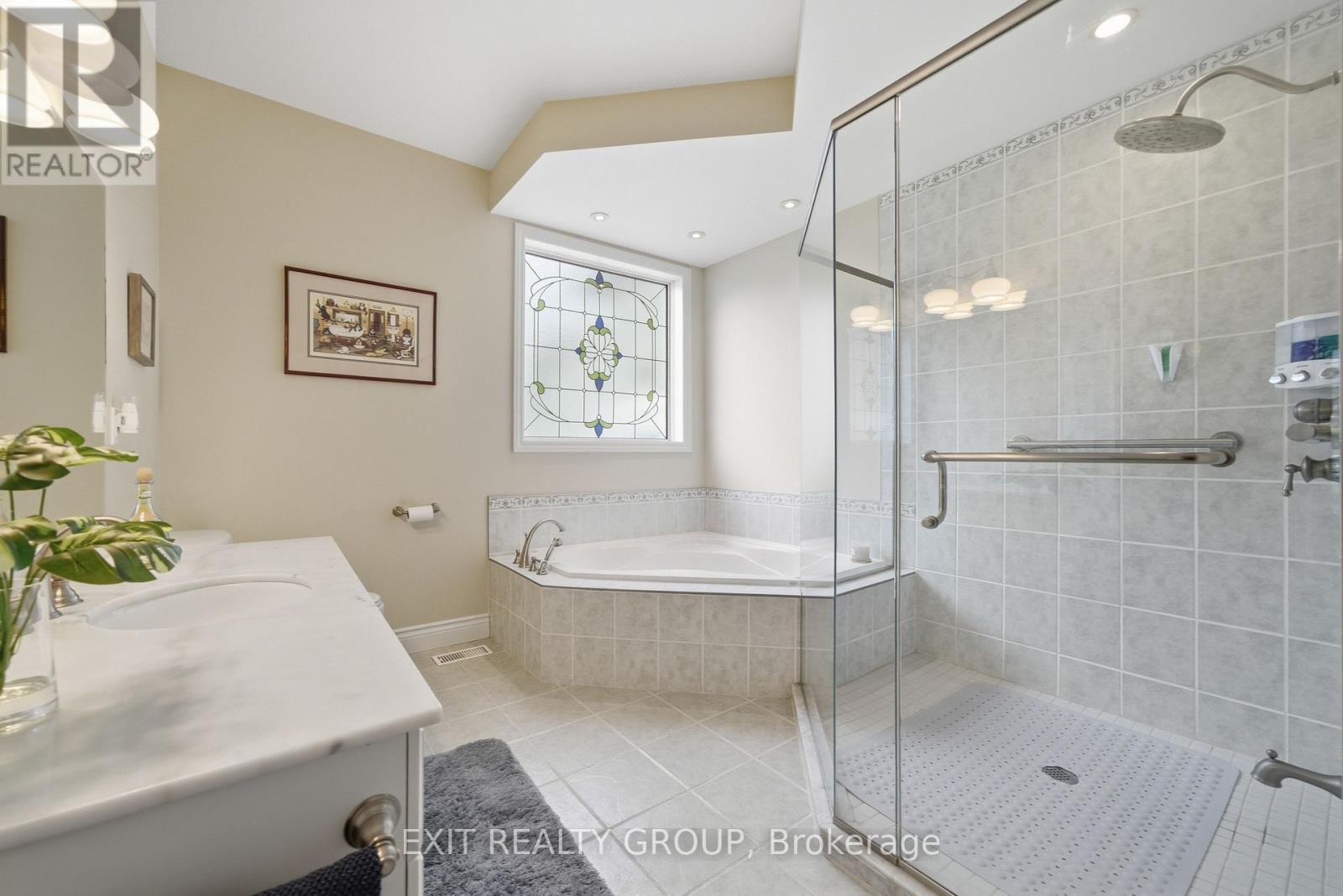 25 SHEWMAN ROAD - 21