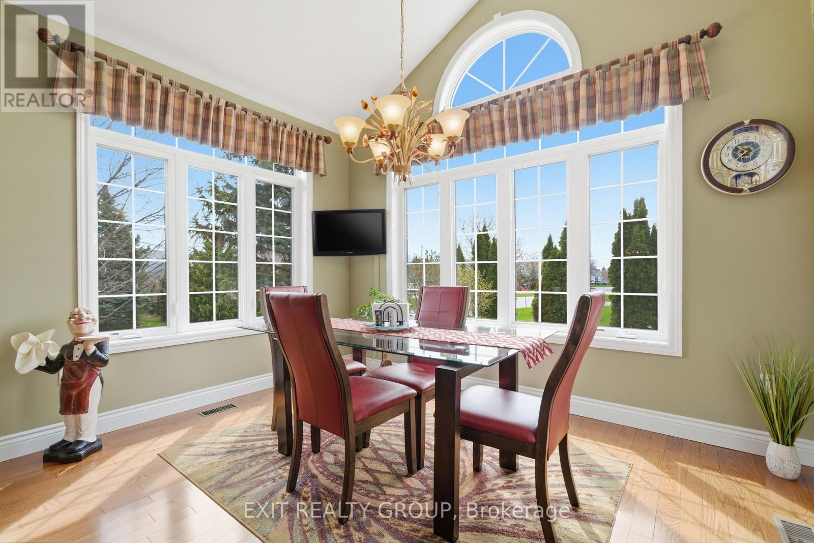 25 SHEWMAN ROAD - 24