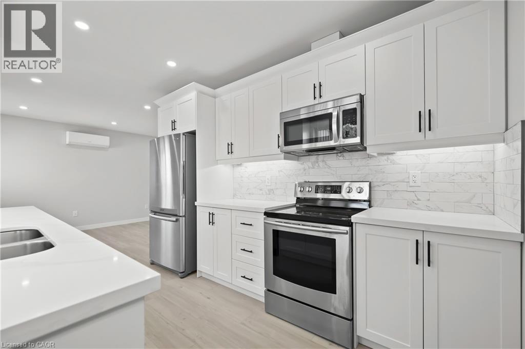 1180 UNION Street, Kitchener, Ontario, N2H6K2 — Photo 3