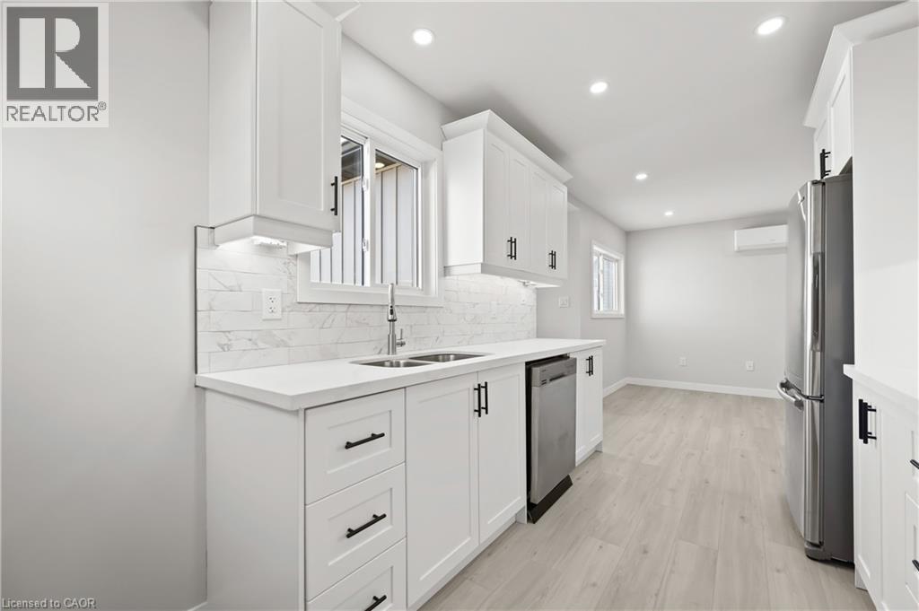 1180 UNION Street, Kitchener, Ontario, N2H6K2 — Photo 4
