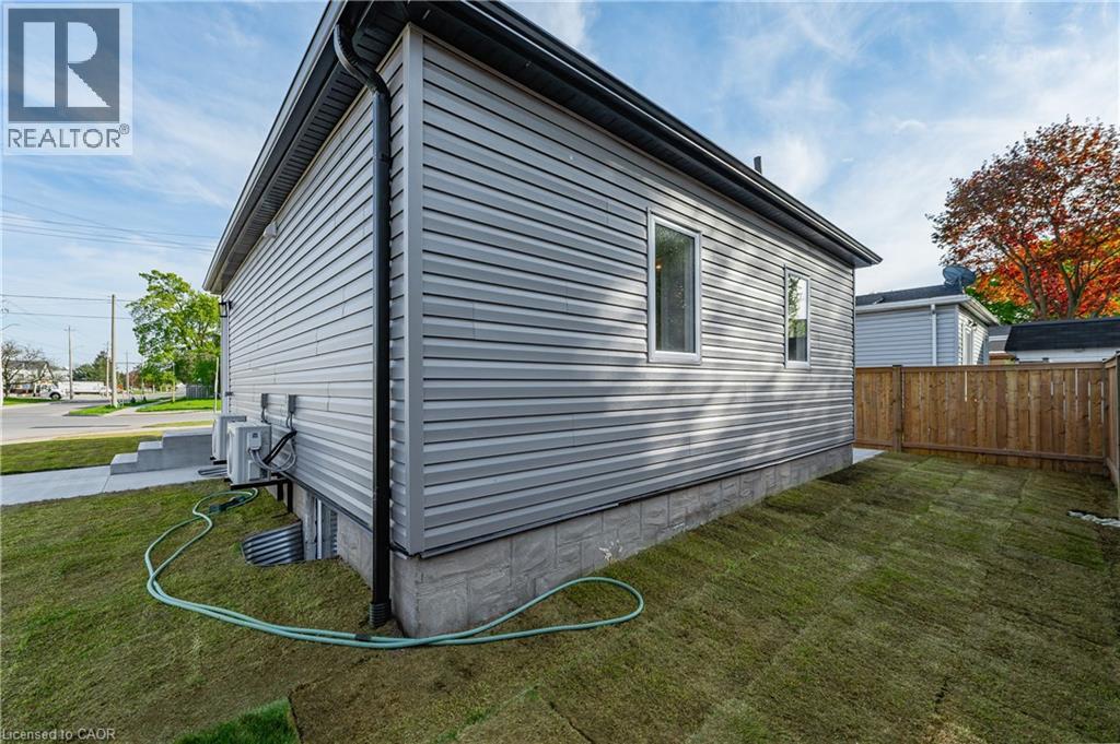 1180 UNION Street, Kitchener, Ontario, N2H6K2 — Photo 43