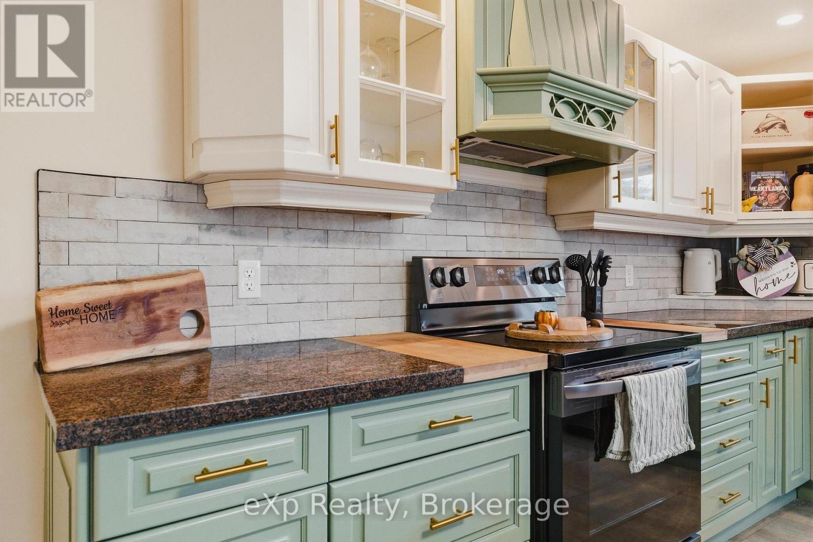 668 GARAFRAXA STREET S - 6