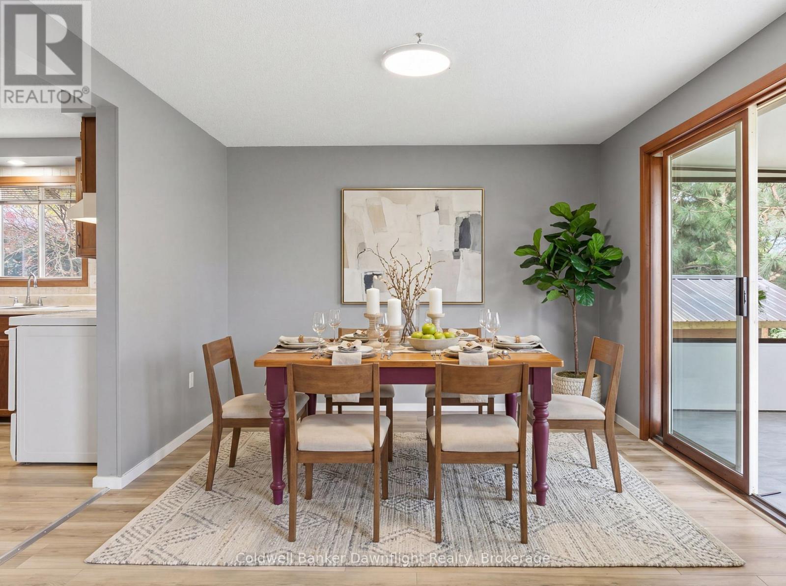516 MAITLAND COURT - 12