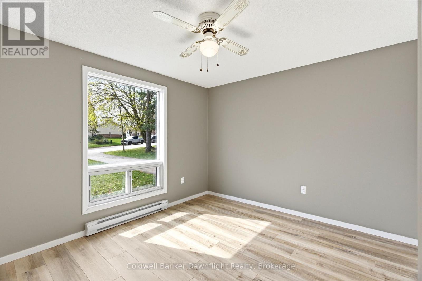 516 MAITLAND COURT - 25