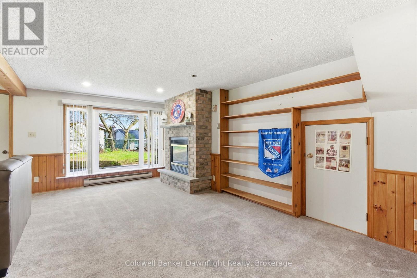 516 MAITLAND COURT - 31