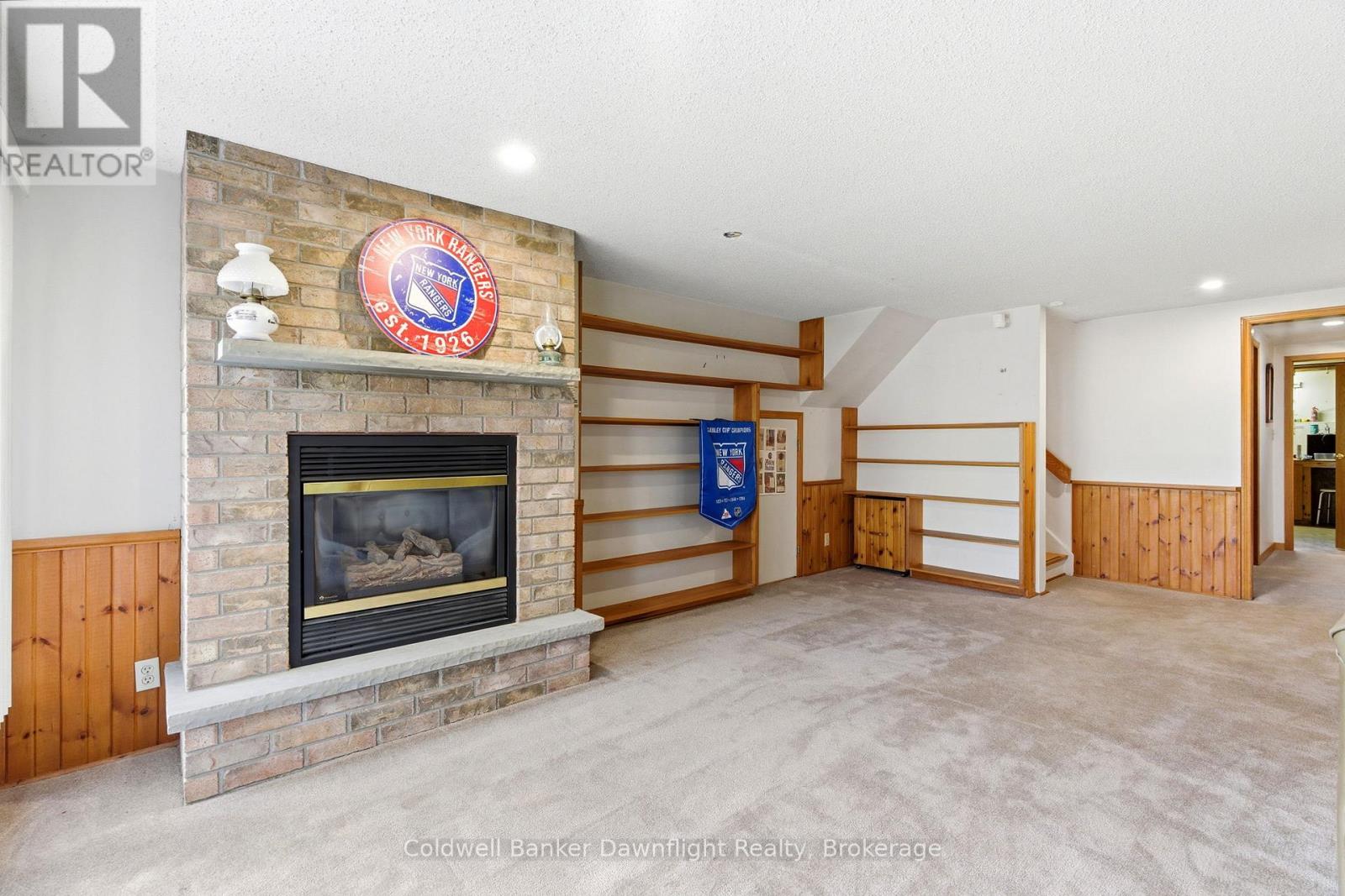 516 MAITLAND COURT - 35