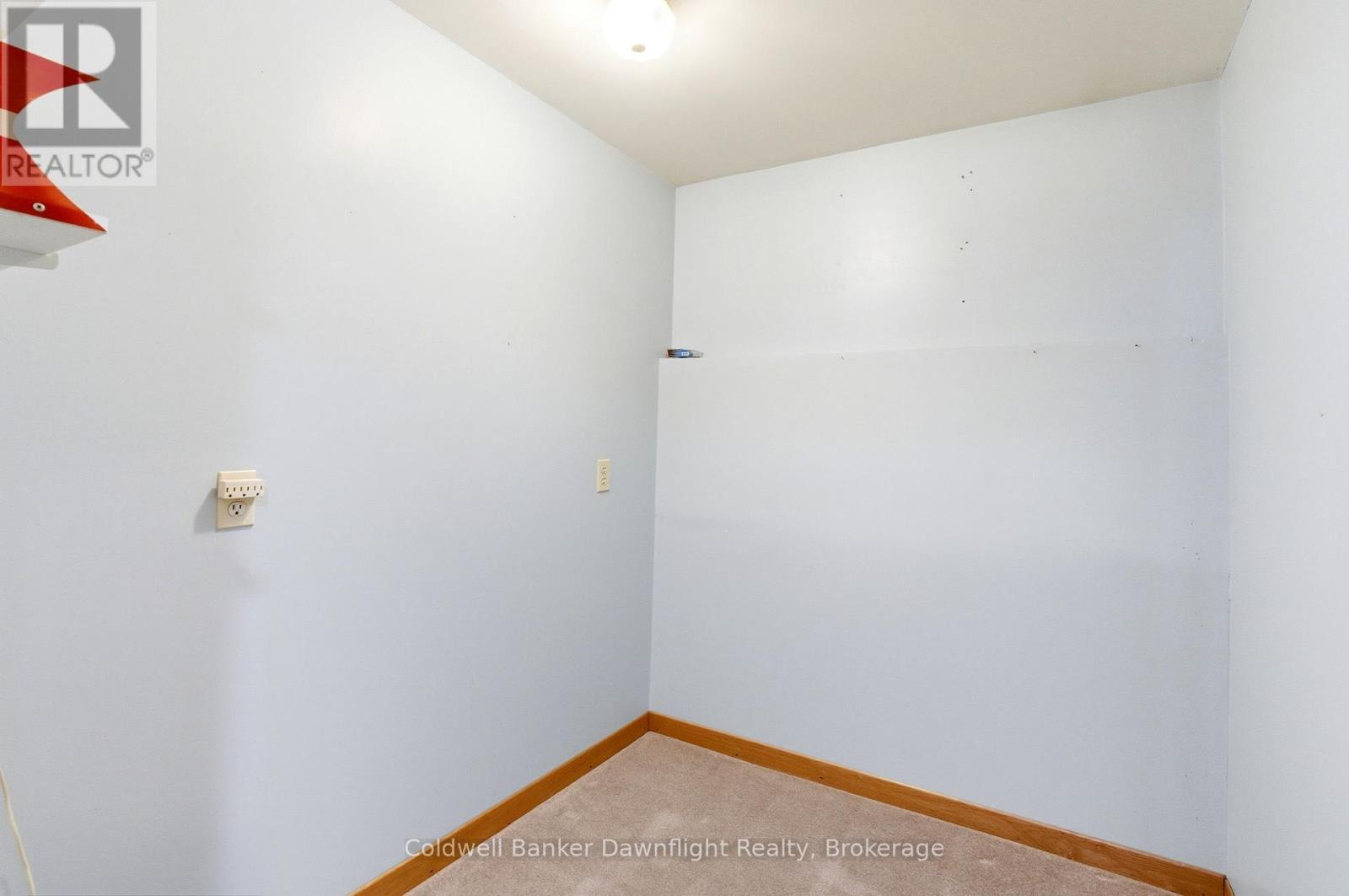 516 MAITLAND COURT - 36