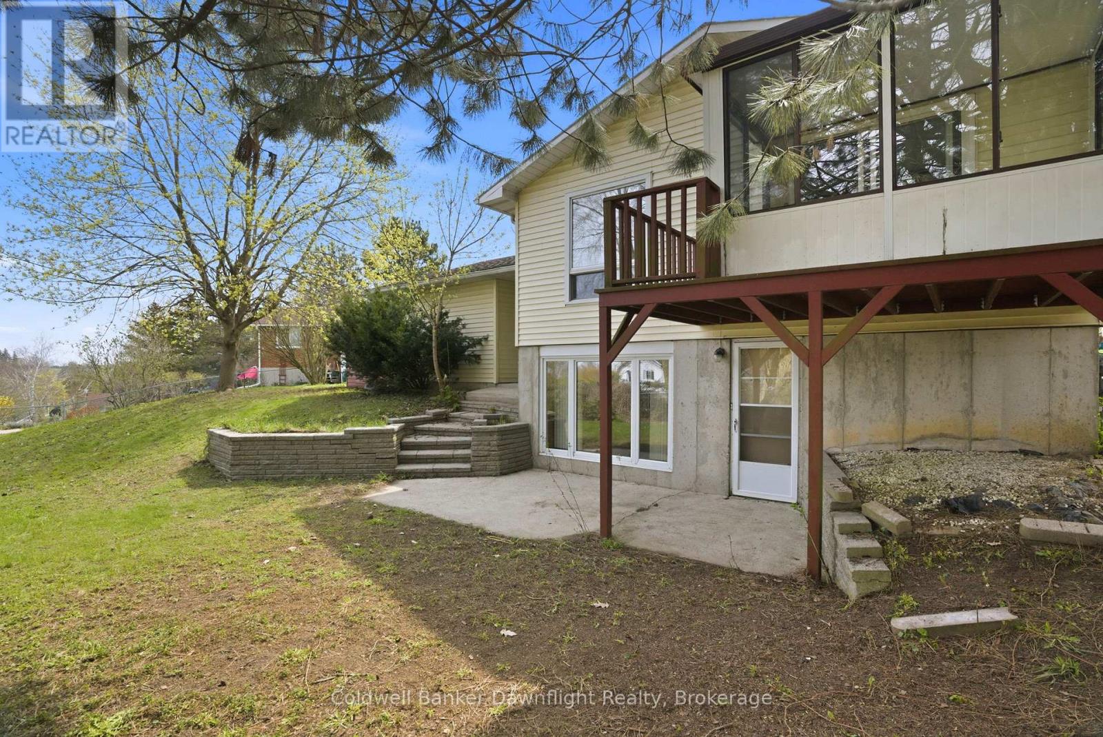 516 MAITLAND COURT - 43