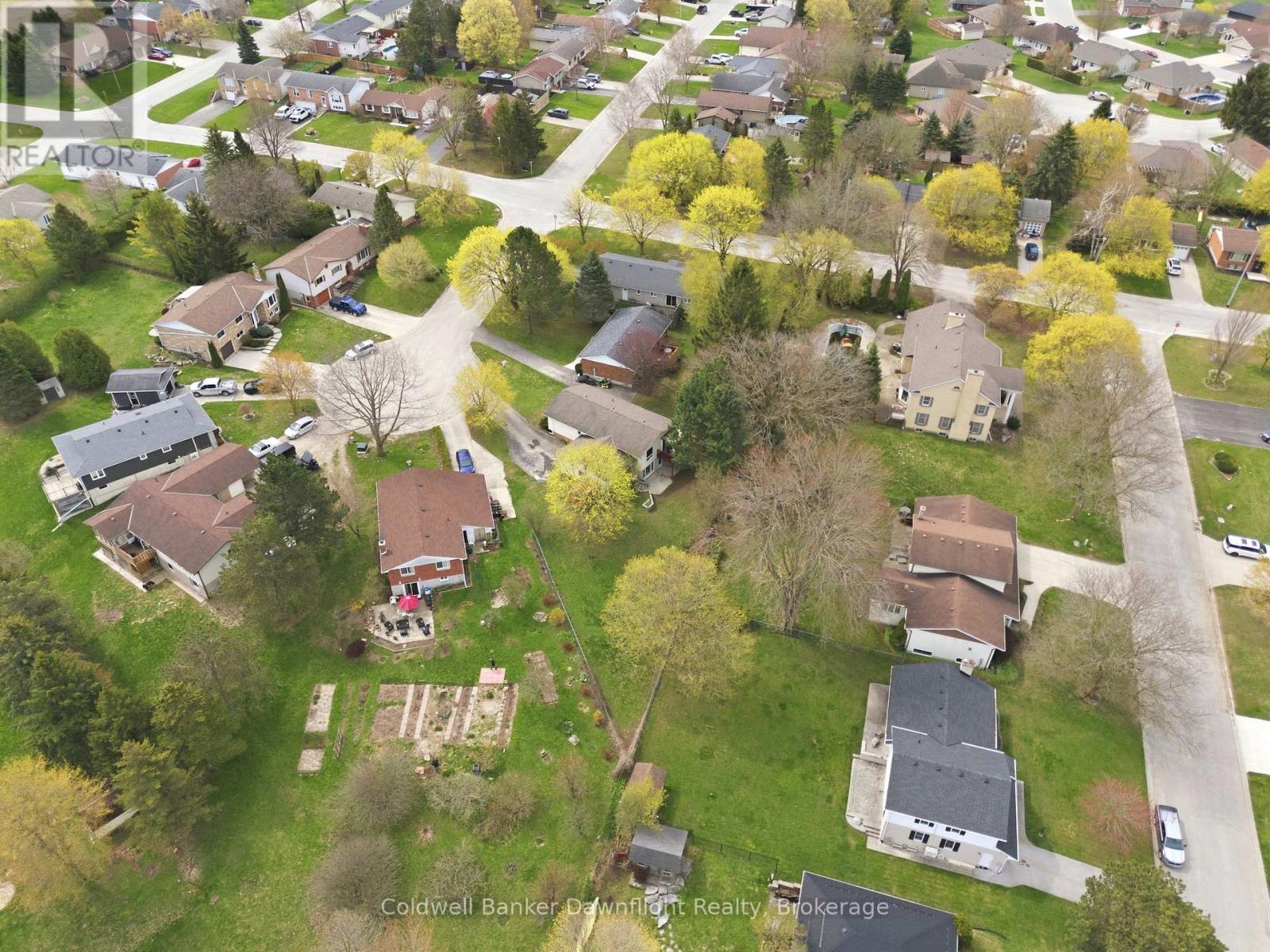 516 MAITLAND COURT - 48