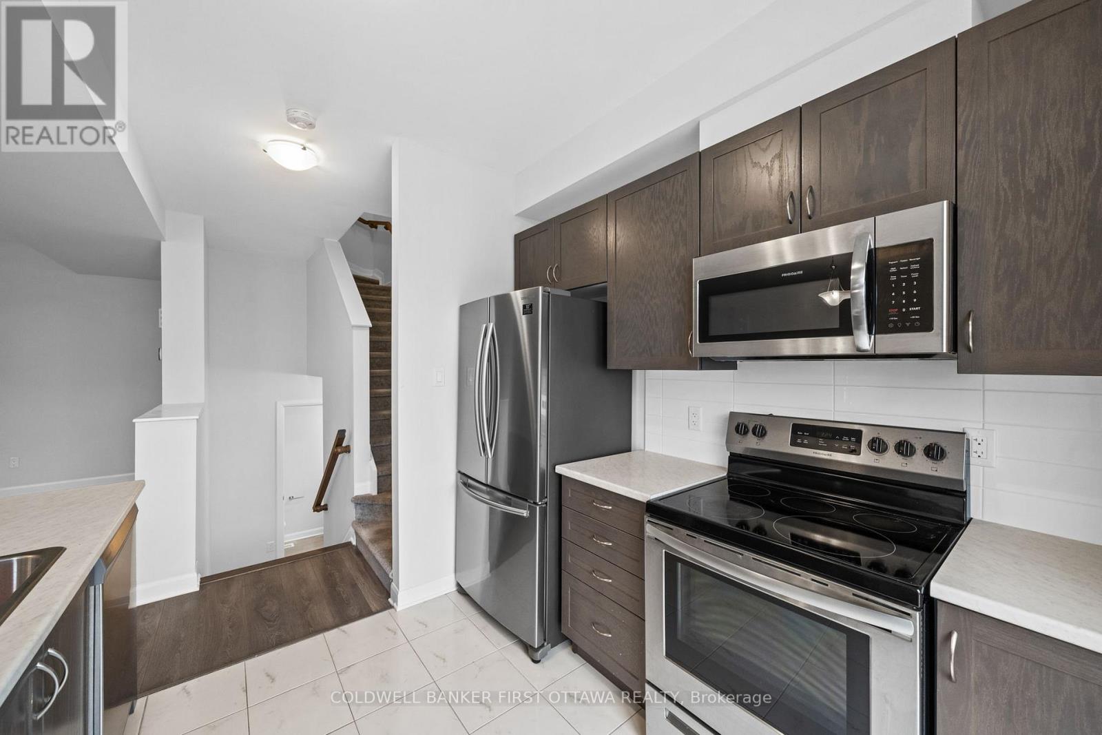 511 CLEMENCY CRESCENT - 7