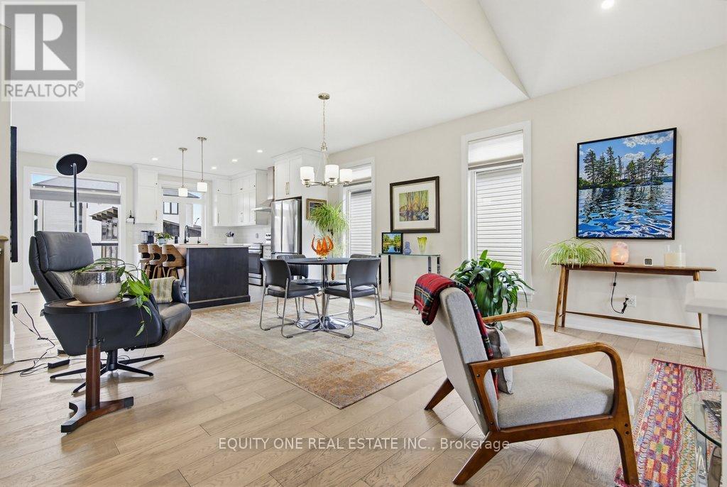 645 CONSERVATION STREET - 13