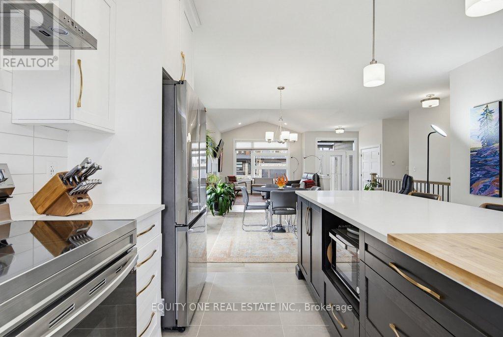 645 CONSERVATION STREET - 19
