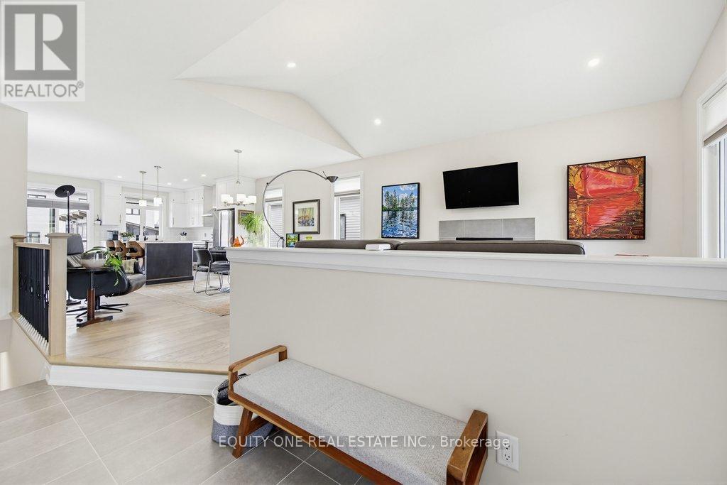 645 CONSERVATION STREET - 5