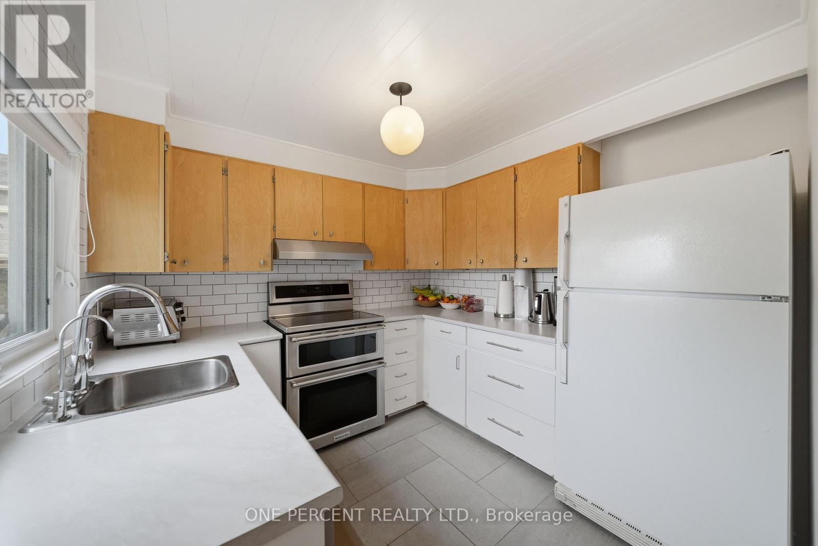 69 BURLAND STREET - 8