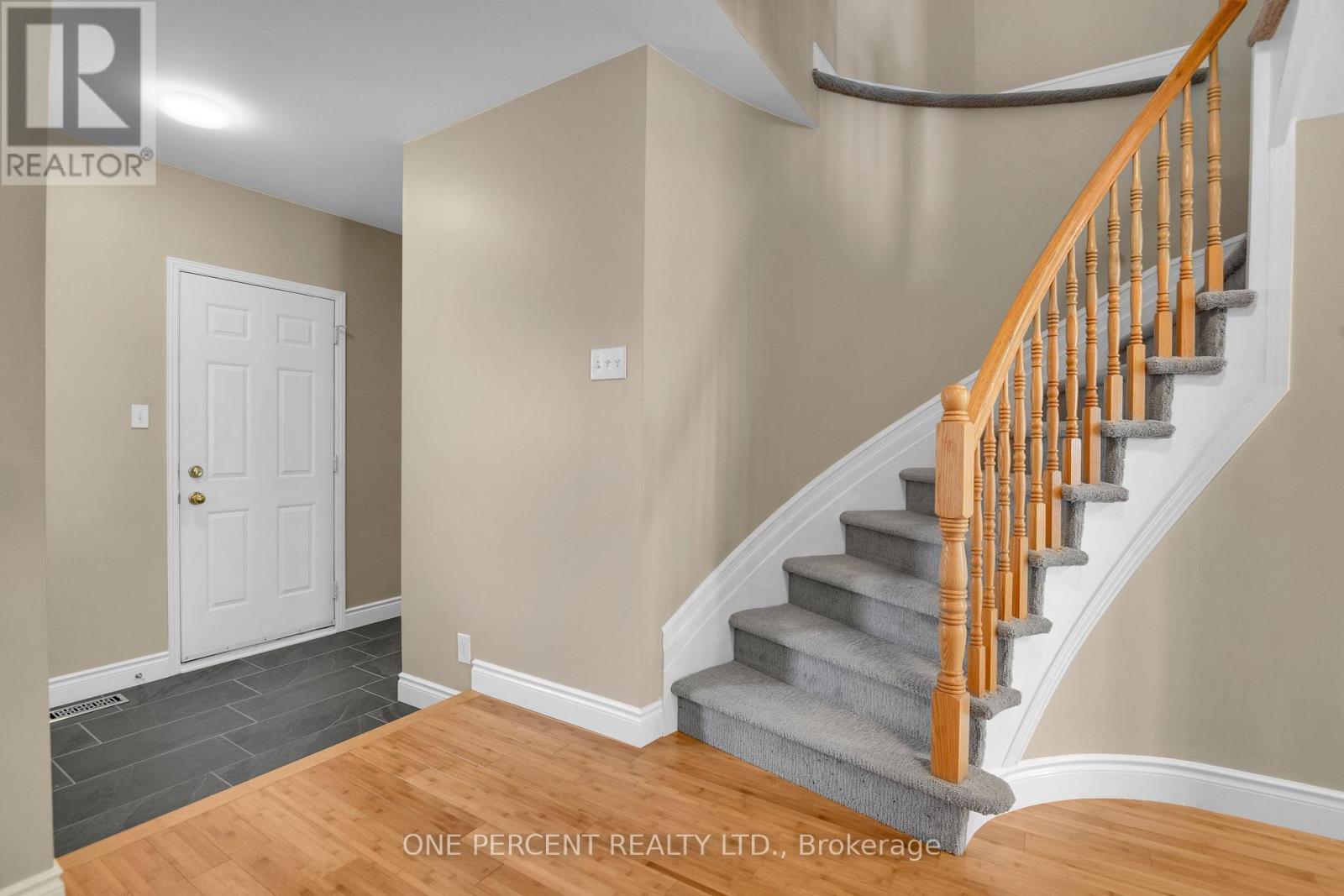 234 BEATRICE DRIVE - 6