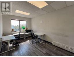 Upper - 64 Vaughan Road, Toronto, ON M6G2N4 Photo 10