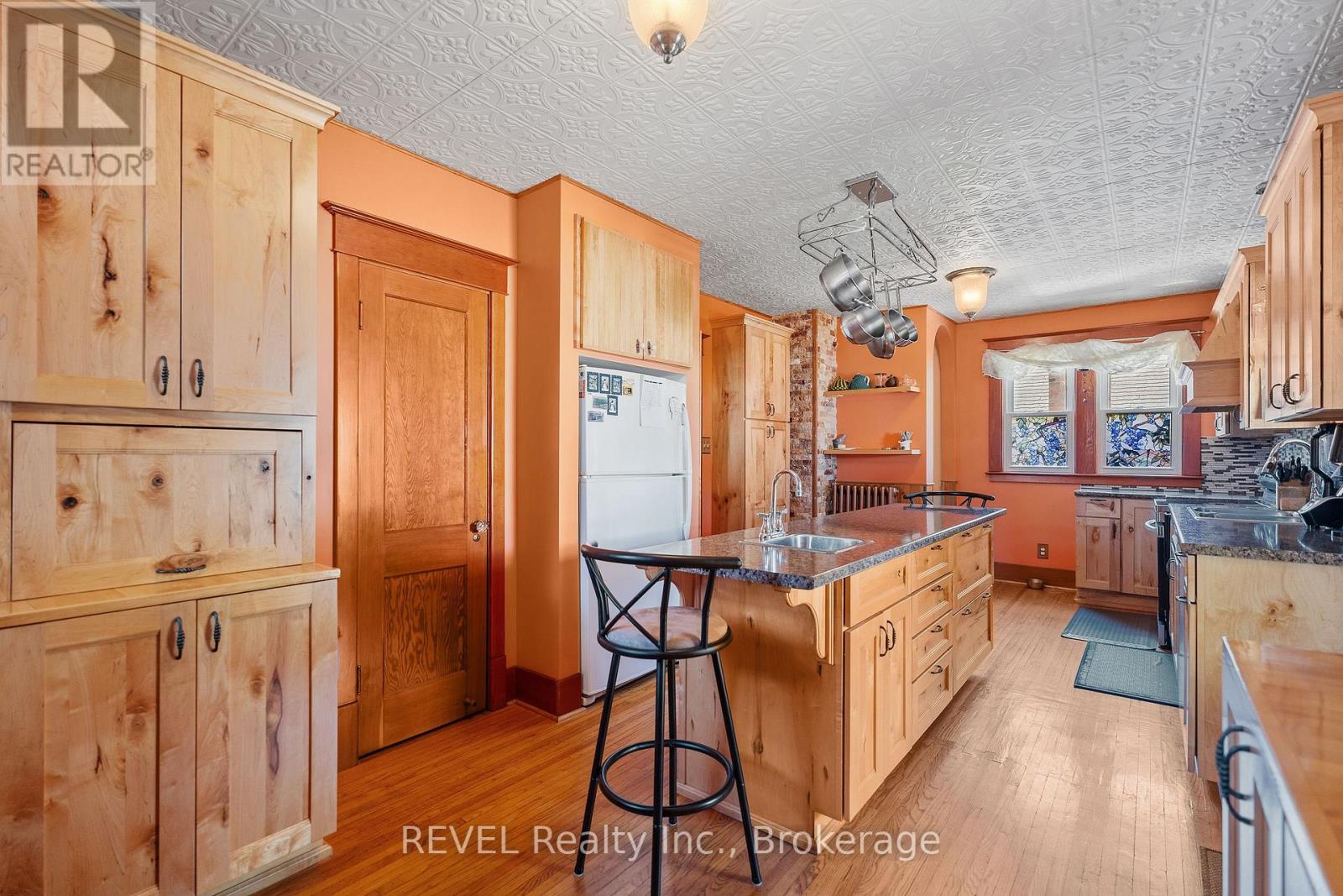 208 NORTH STREET - 20
