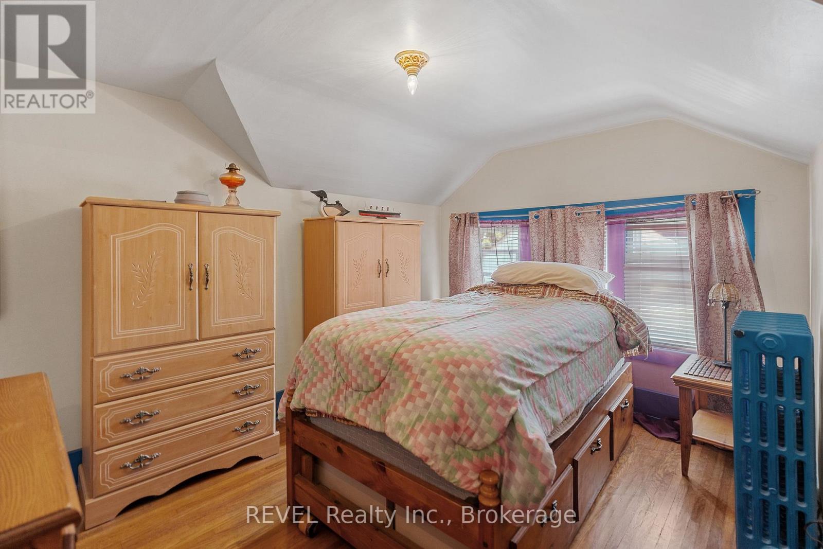 208 NORTH STREET - 25