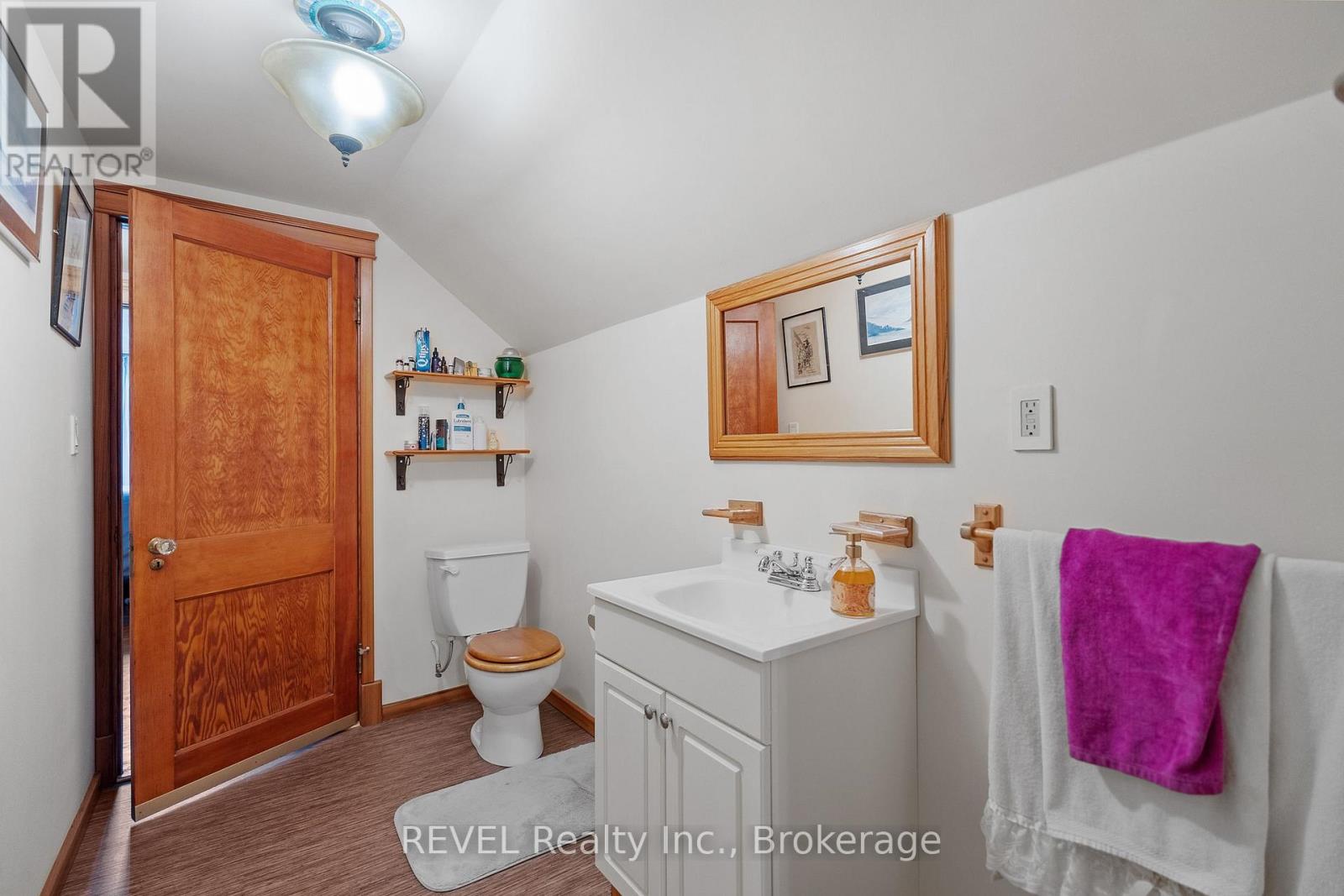 208 NORTH STREET - 27