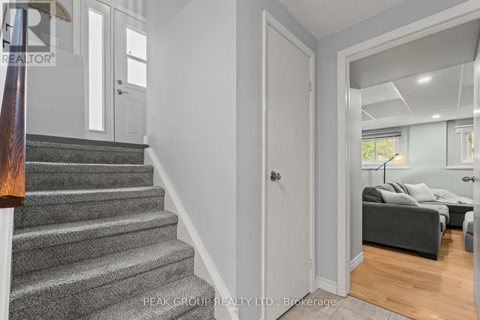 26 TARA CRESCENT - 17