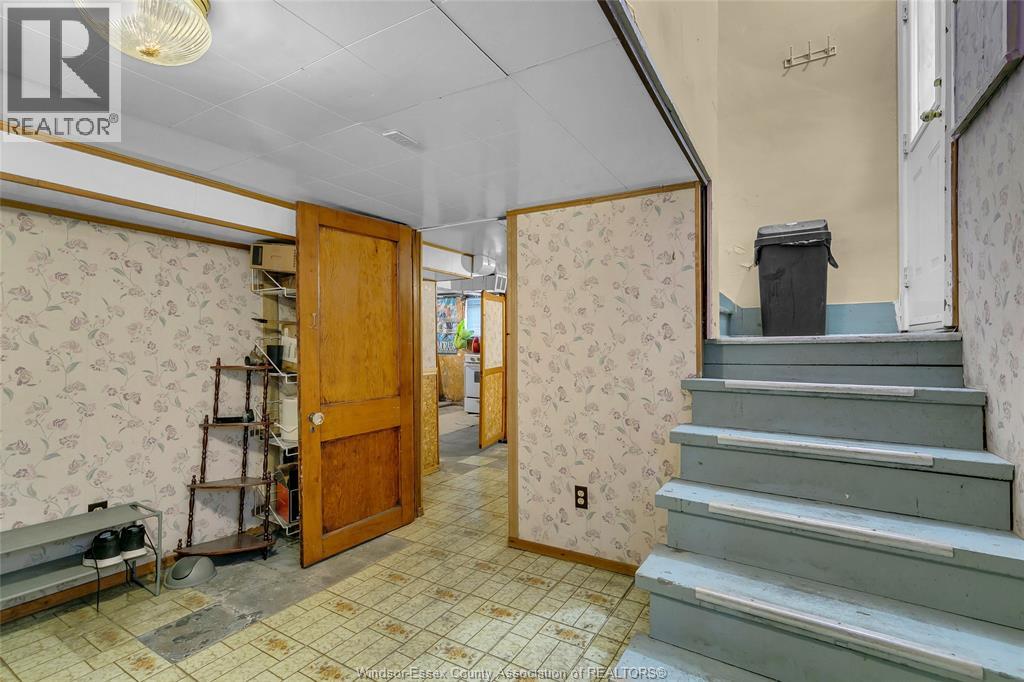369 RANKIN, Windsor, Ontario, N9B2R6 — Photo 19