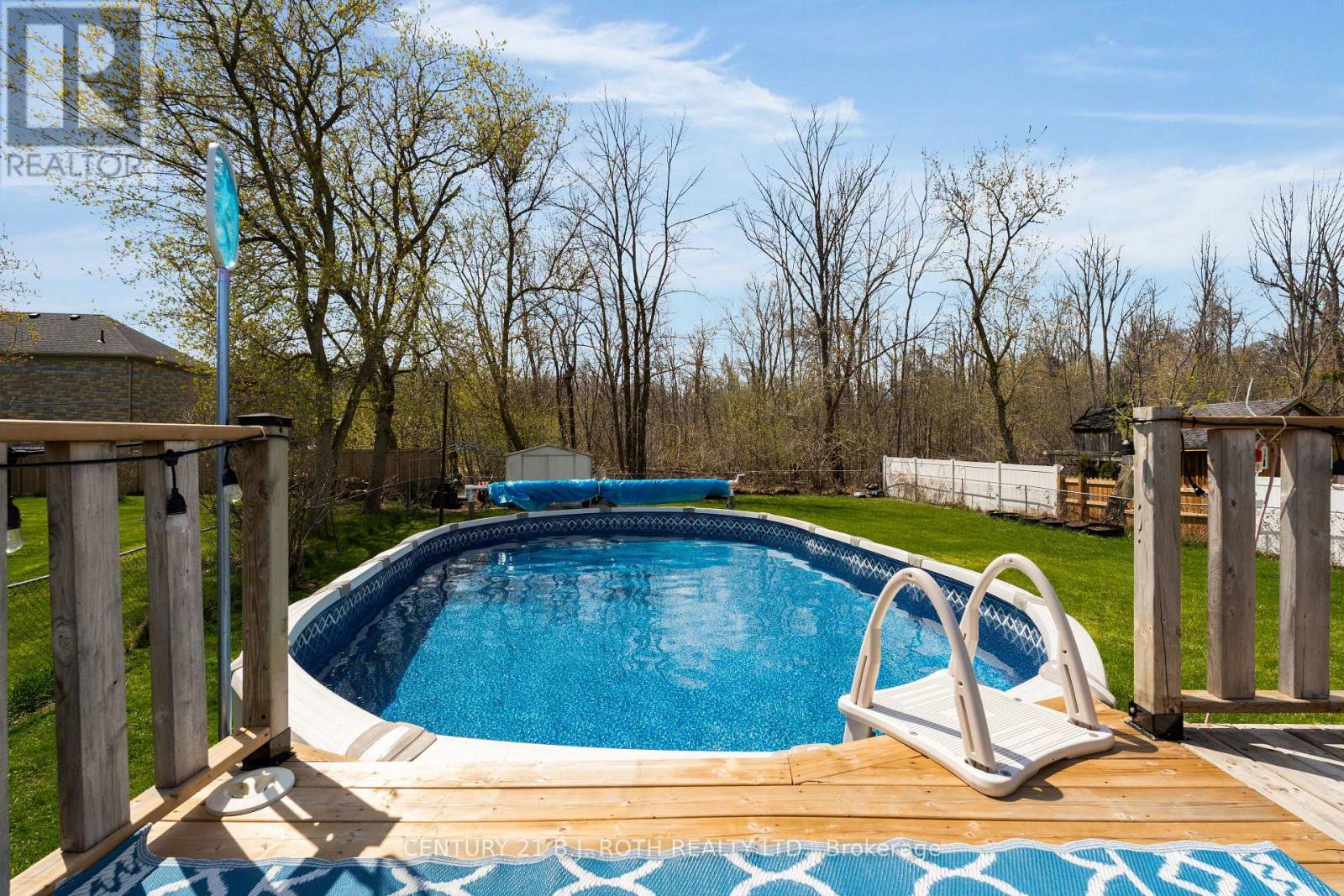 1032 GILMORE AVENUE - 24