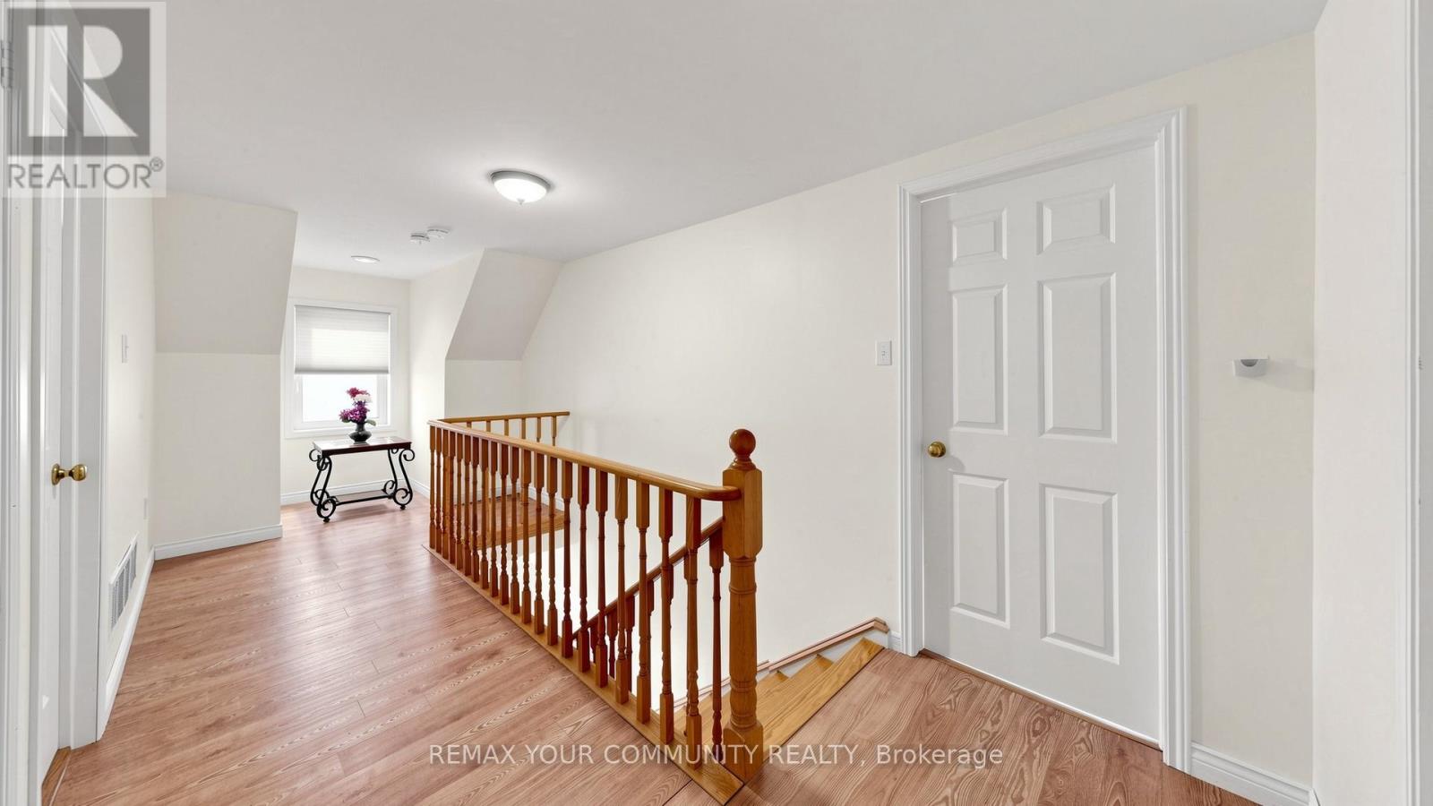 50 RIVERGLEN DRIVE - 13