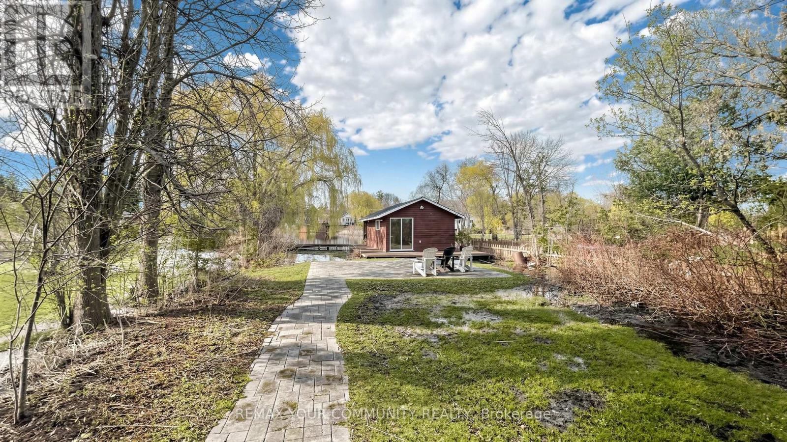 50 RIVERGLEN DRIVE - 31