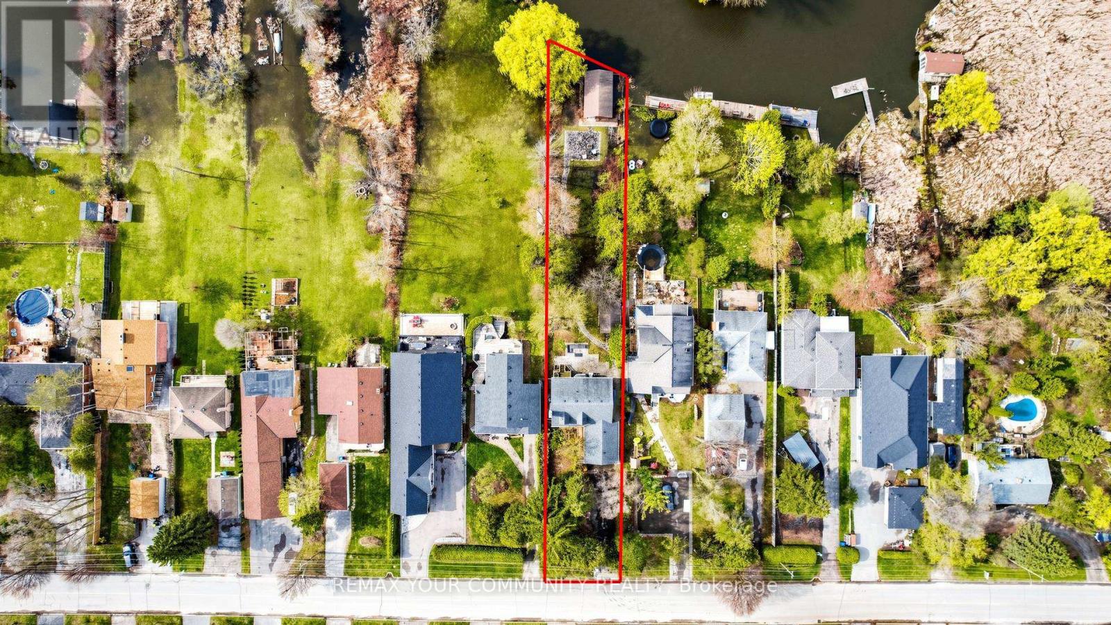 50 RIVERGLEN DRIVE - 34