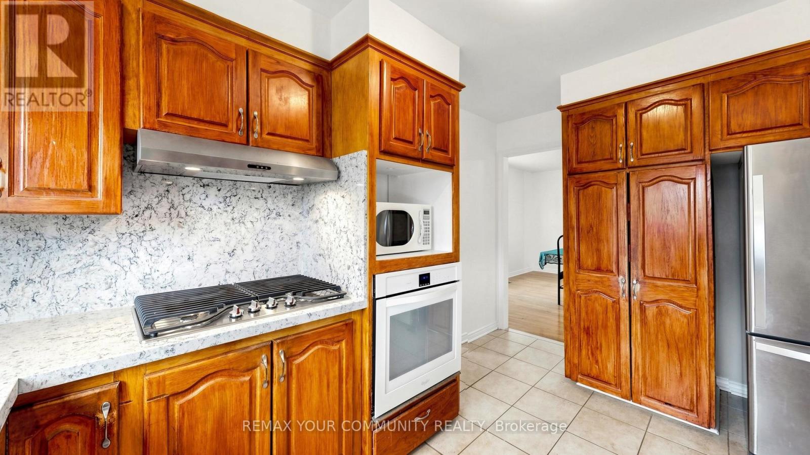 50 RIVERGLEN DRIVE - 9