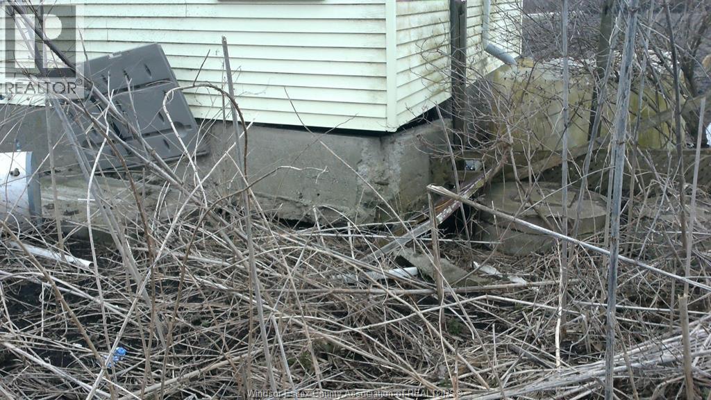1817 MERSEA RD E - 34