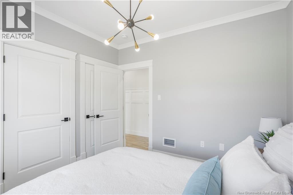 207 Carlisle Road - 44