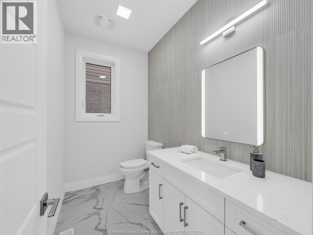 118 BEAR STREET, Essex, Ontario, N8M0A9 — Photo 11