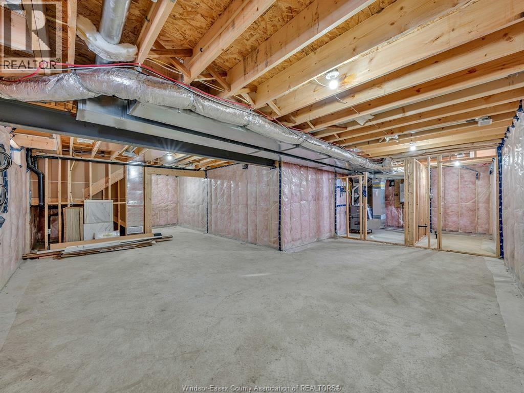 118 BEAR STREET, Essex, Ontario, N8M0A9 — Photo 40