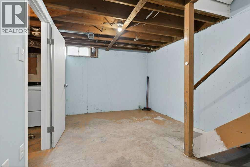 #303 2211 19 Street NE - 38