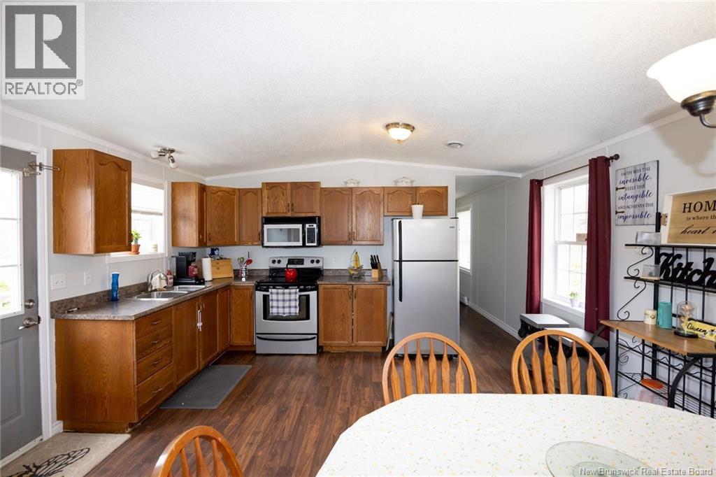 328 Governor Lane - Image 3