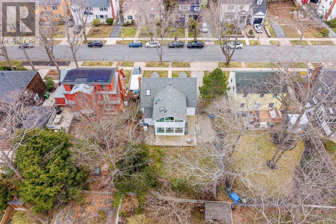 939 Bellevue Avenue - 40